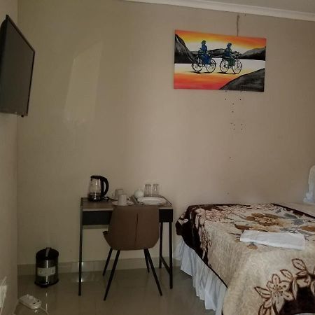 Pinto City Motel Kempton Park Exterior foto